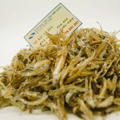 chế biến cá cơm khô